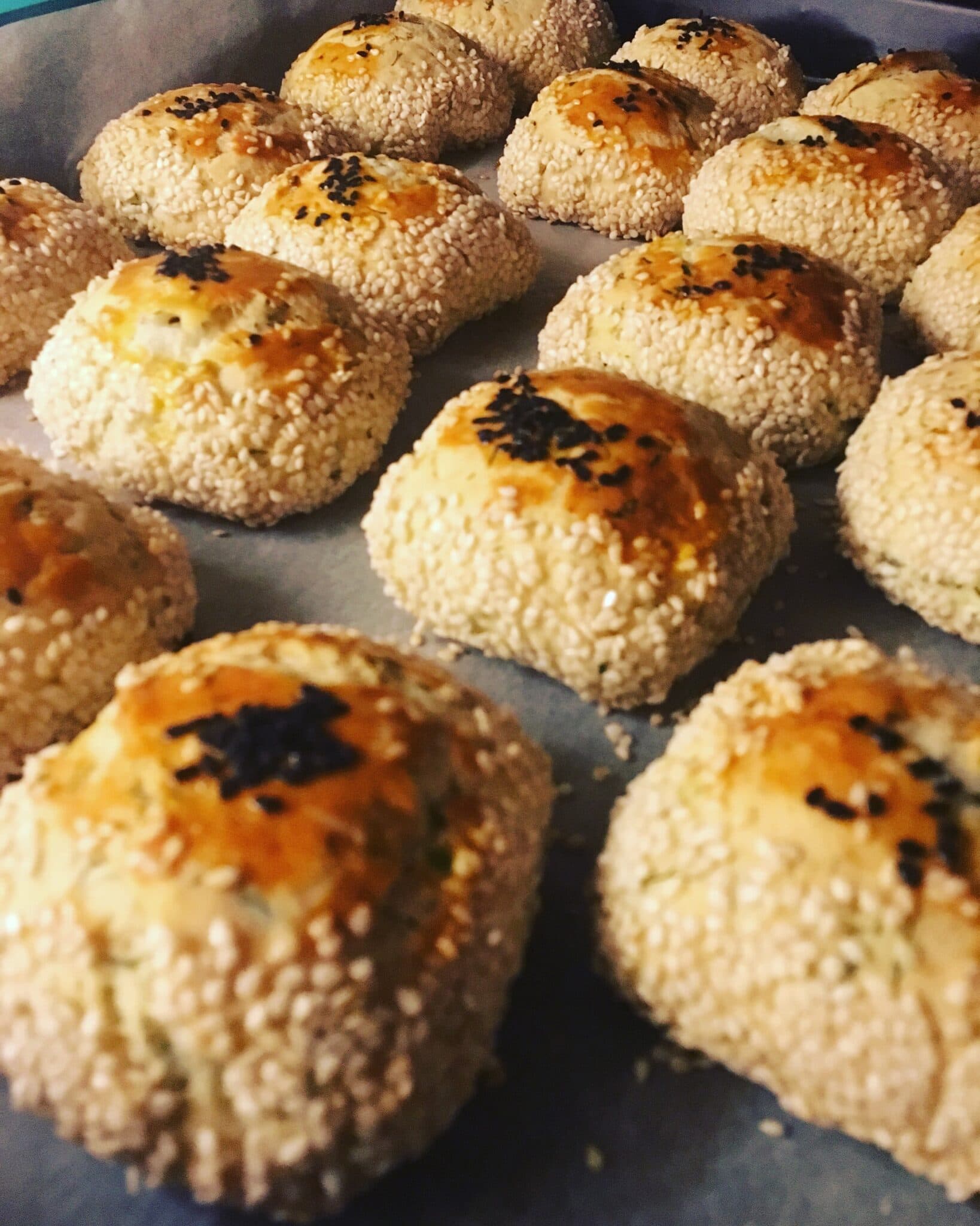 Dereotlu Kare Poğaça