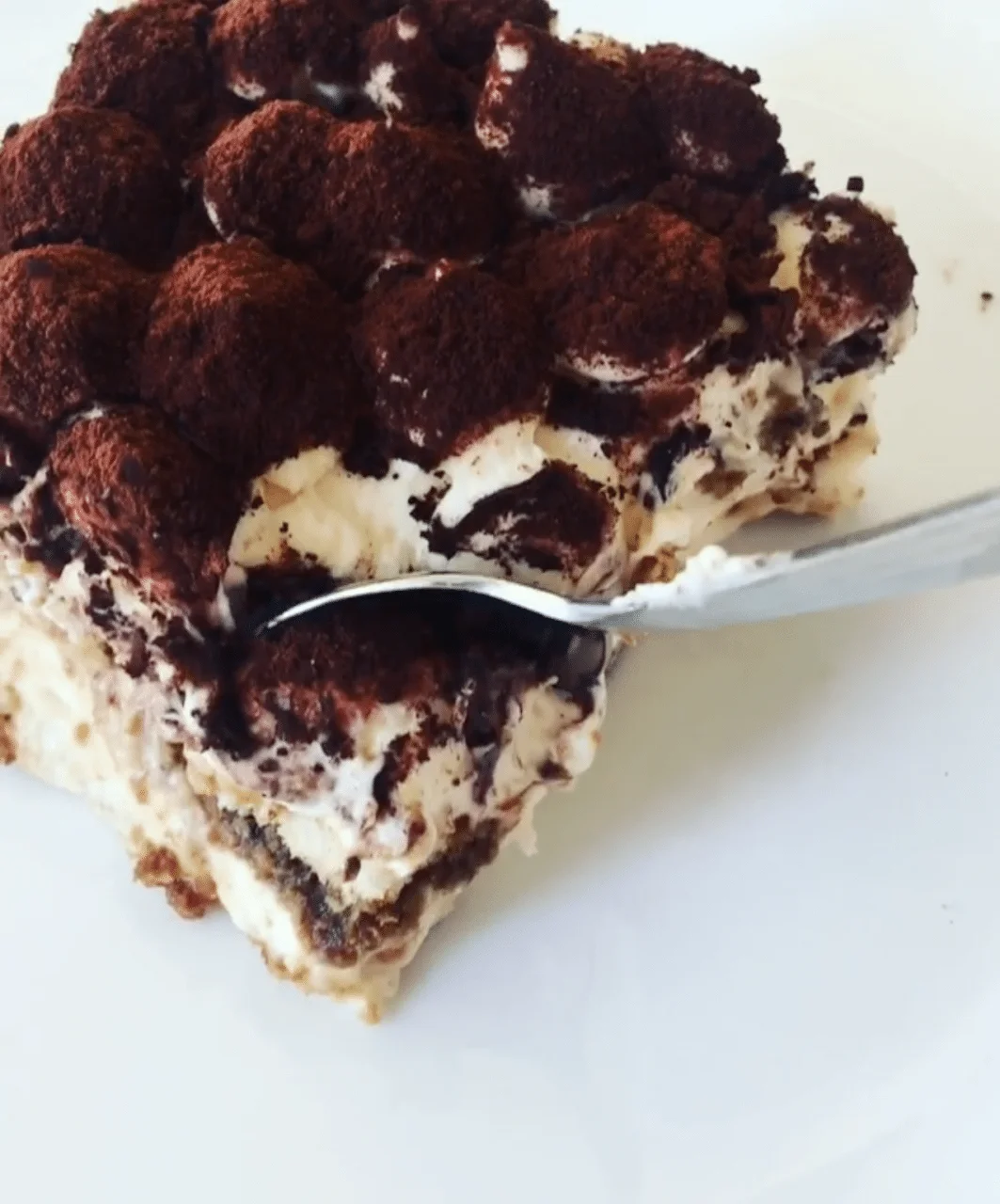 Tiramisu (Mascarpone Peyniri İle) – Tatlı Mutfak